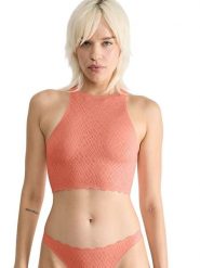 Sloggi Top "Zero Feel" w kolorze brzoskwiniowym rozmiar: M. Pomarańczowe topy damskie Sloggi, m, bez wzorów, bez kołnierzyka. Za 94.40 zł.