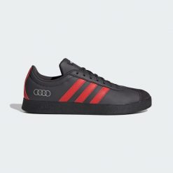 Buty Vl Court Audi Revolut F1 Team. Białe buty sportowe na co dzień damskie Adidas, bez wzorów, z syntetyku. Za 299.00 zł.