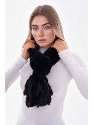 Lucky Bees Szal w kolorze czarnym - 106 x 15 cm rozmiar: onesize. Czarne szaliki i kominy damskie Lucky Bees, bez wzorów, z futra. Za 143.90 zł.