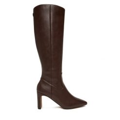 Kozaki Nine West. Brązowe kozaki damskie Nine West, bez obcasa, na słupku. Za 299.99 zł.