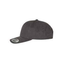 Bawełniana czapka typu snapback Flexfit Retro. Szare czapki męskie FLEXFIT, bez wzorów, z bawełny, klasyczne. Za 117.00 zł.