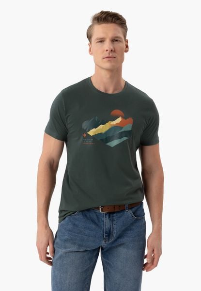 T-shirt z motywem górskim T-MON. Zielone t-shirty męskie Volcano, l, bez wzorów, z bawełny, bez kołnierzyka. Za 59.99 zł.