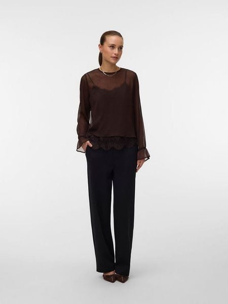Vero Moda Bluzka w kolorze brązowym rozmiar: XL. Brązowe bluzki damskie Vero Moda, xl, bez wzorów, z koronki, bez kołnierzyka, bez ramiączek. Za 149.95 zł.