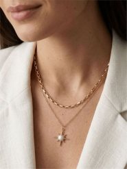 Heliophilia Pozłacany naszyjnik z zawieszką - dł. 45 cm rozmiar: onesize. Żółte naszyjniki damskie Heliophilia, pozłacane. Za 38.00 zł.