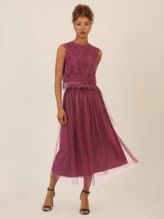 APART Spódnica tiulowa w kolorze bordowym rozmiar: 34. Czerwone spódniczki damskie Apart, bez wzorów, z tiulu, z podwyższonym stanem, maxi. Za 252.99 zł.