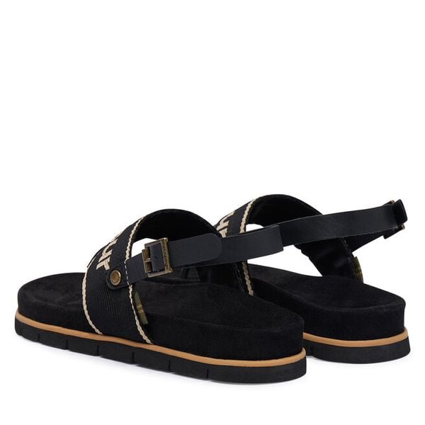 Sandały Barbour. Czarne sandały damskie Barbour, bez wzorów, bez obcasa, na płaskiej podeszwie. Za 659.99 zł.