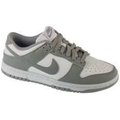 Buty Nike Dunk Low Nn W DD1873-113. Szare buty sportowe na co dzień damskie bez wzorów, z gumy. Za 720.34 zł.