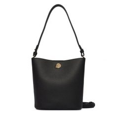 Torebka Coccinelle. Czarne torebki klasyczne damskie Coccinelle, bez wzorów, bez dodatków. Za 889.99 zł.