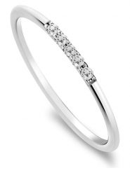 DIA DIAMONDS Srebrny pierścionek z diamentami rozmiar: 58. Szare pierścionki damskie DIA DIAMONDS, z diamentem, srebrne. Za 257.92 zł.
