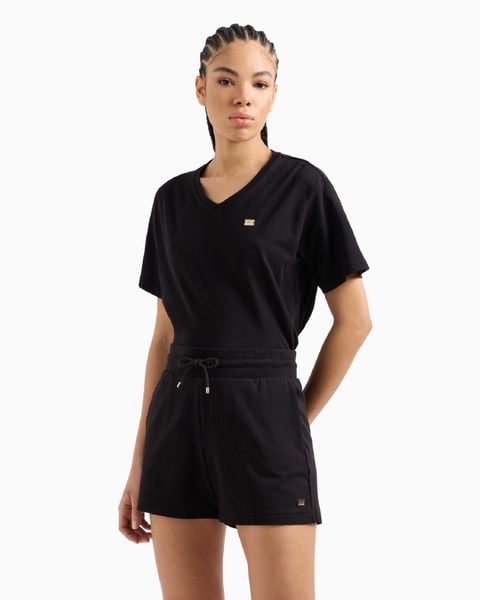 Spodenki damskie EA7 Emporio Armani Train Core Lady. Czarne szorty damskie EA7, bez wzorów, z bawełny, eleganckie. Za 199.99 zł.