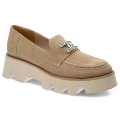 Beżowe Półbuty Karino Modne Skórzane Buty Damskie. Brązowe półbuty damskie Karino, z aplikacjami, z weluru, eleganckie, bez obcasa. Za 449.00 zł.