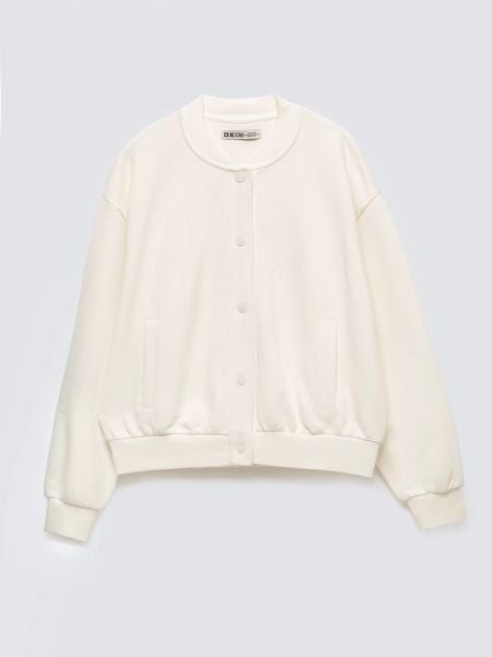 Bluza damska bomber biała Pixelina 100. Białe bluzy sportowe damskie Big Star, l, bez wzorów, z dzianiny, bez ramiączek, bez kaptura. Za 249.99 zł.