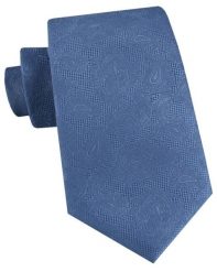 Męski Krawat - Niebieski z Delikatną Fakturą Materiału - Alties. Niebieskie krawaty i muchy męskie Alties, bez wzorów, z tkaniny, eleganckie. Za 55.00 zł.