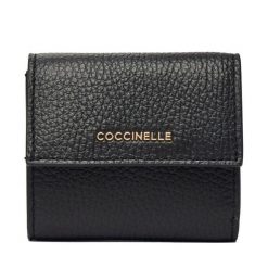 Portfel Coccinelle. Czarne portfele damskie Coccinelle, bez wzorów. Za 449.99 zł.