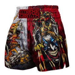 Spodenki Muay Thai męskie EXTREME HOBBY KILLER CARDS 2. Czerwone szorty męskie EXTREME HOBBY, z poliesteru, bez kołnierzyka. Za 209.00 zł.
