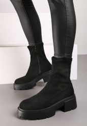 Czarne Botki na Platformie z Dopasowaną Cholewką Tinor. Czarne botki damskie Renee, z jeansu, bez obcasa, na platformie, bez zapięcia. Za 149.99 zł.