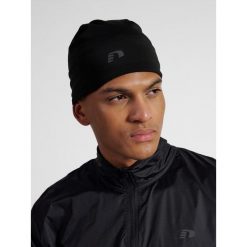 Czapka Newline. Czarne czapki zimowe damskie Newline. Za 157.50 zł.