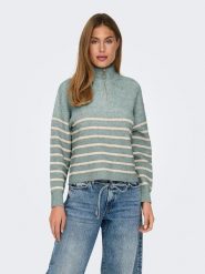 ONLY Sweter w kolorze błękitnym rozmiar: S. Niebieskie golfy damskie Only, s, ze splotem, bez kołnierzyka. Za 104.99 zł.