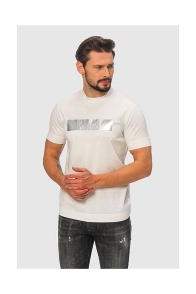 EMPORIO ARMANI Biały t-shirt męski ze srebrnym logo, Rozmiar XL. Białe t-shirty męskie Emporio Armani, m, z aplikacjami, prążkowane, bez kołnierzyka. W wyprzedaży za 299.99 zł.