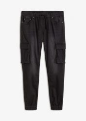 Jeansy dresowe z kieszeniami cargo, slim fit, straight, z gumką w talii. Czarne jeansy męskie bonprix. Za 169.99 zł.