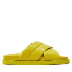 Klapki HÖGL. Zielone klapki damskie HÖGL, bez wzorów, bez obcasa. Za 449.99 zł.
