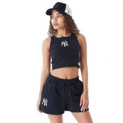 Damski crop top New York Yankees MLB. Białe topy sportowe damskie New Era, s, bez wzorów, bez ramiączek. Za 109.80 zł.