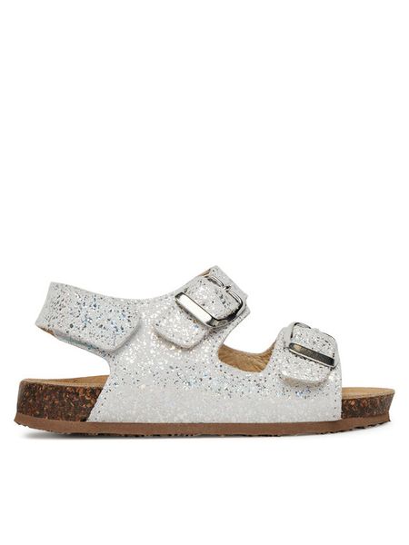 Primigi Sandały 7941733 S Biały. Białe sandały dziewczęce Primigi, ze skóry, bez zapięcia. Za 229.99 zł.