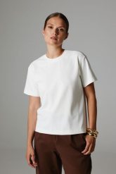 T-SHIRT KIM ECRU XL - Flawless. T-shirty damskie Flawless, uniwersalny, bez wzorów, z bawełny, bez kołnierzyka. Za 219.00 zł.