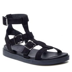 Sandały Jenny Fairy. Czarne sandały damskie Jenny Fairy, bez wzorów, bez obcasa, na płaskiej podeszwie. Za 139.99 zł.