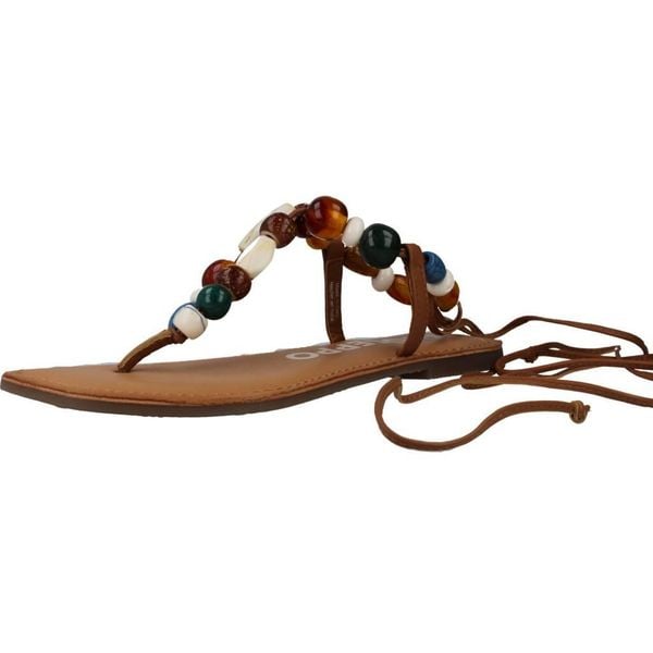 Sandały GIOSEPPO CHALLEX Brązowy. Brązowe sandały damskie Gioseppo, bez wzorów, ze skóry, bez obcasa. Za 177.99 zł.