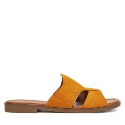 Klapki Lasocki. Żółte klapki damskie Lasocki, bez wzorów, bez obcasa. Za 149.99 zł.