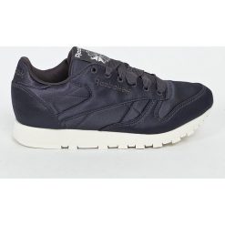 Reebok Classic - Buty Cl Lthr Satin. Fioletowe buty sportowe na co dzień damskie Reebok Classic, bez wzorów, z gumy, reebok classic. W wyprzedaży za 139.90 zł.