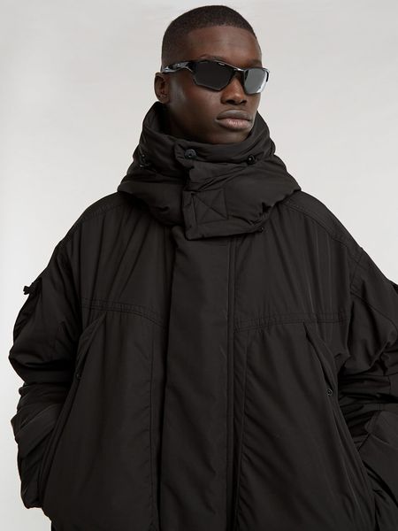 G-Star Kurtka zimowa w kolorze czarnym rozmiar: XXL. Czarne kurtki męskie G-Star, na zimę, xxl, bez wzorów, retro, bez kaptura. Za 766.90 zł.