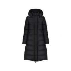 Parka damska JOTT Karachi. Czarne parki damskie jott, l, bez wzorów, z materiału. Za 1,243.70 zł.