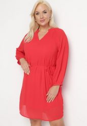 Czerwona Sukienka z Paskiem Yiridi. Czerwone sukienki damskie Born2be, xl, bez wzorów, bez kołnierzyka, bez ramiączek, midi, trapezowe. W wyprzedaży za 119.99 zł.