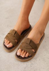 Zielone Klapki VICES z Przeplatanymi Paskami Anreene. Zielone klapki damskie Born2be, bez wzorów, bez obcasa, na płaskiej podeszwie. Za 89.99 zł.