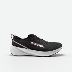 Buty do biegania damskie Kiprun Kipcore. Białe obuwie do biegania damskie KIPRUN. Za 299.99 zł.