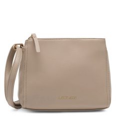 Torebka Jenny Fairy. Brązowe listonoszki damskie Jenny Fairy, bez wzorów, bez dodatków. Za 47.99 zł.