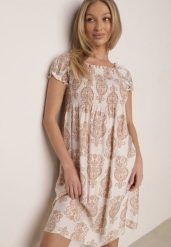 Beżowa Wiskozowa Sukienka Hiszpanka w Etniczny Wzór Hywen. Brązowe sukienki damskie Born2be, na co dzień, na lato, bez wzorów, z materiału, casualowe, bez kołnierzyka, bez ramiączek, mini, proste. Za 59.99 zł.