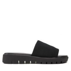 Klapki Call It Spring. Czarne klapki damskie Call It Spring, bez wzorów, bez obcasa. Za 209.99 zł.