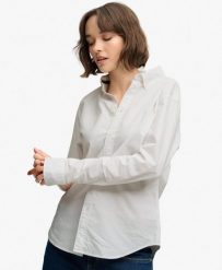 Superdry Dopasowana Koszula Oxford z Długim Rękawem z Bawełny Organicznej. Białe koszule damskie Superdry., bez wzorów, z bawełny, bez kołnierzyka, bez ramiączek. Za 333.75 zł.