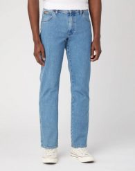 WRANGLER TEXAS MĘSKIE SPODNIE JEANSOWE WRANGO W121HR358. Spodnie materiałowe męskie Wrangler, bez wzorów, z jeansu. Za 229.99 zł.