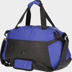 Torba sportowa TPU060 - kobalt. Torby męskie na ramię 4f, bez wzorów, na ramię. W wyprzedaży za 139.99 zł.