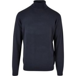Sweter z golfem Urban Classics. Niebieskie swetry męskie Urban Classics, m, bez wzorów, bez kołnierzyka. Za 132.50 zł.