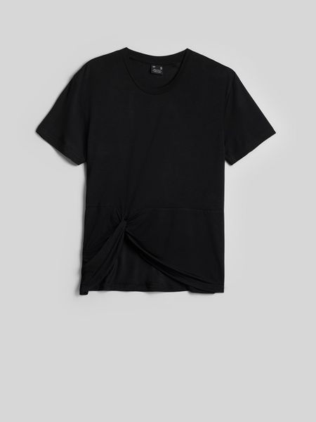 4F T-shirt regular z marszczeniem i modalem damski - czarny S. Czarne t-shirty damskie 4f, s, bez wzorów, z materiału, bez kołnierzyka. Za 89.99 zł.