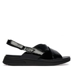 Sandały Caprice. Czarne sandały damskie Caprice, bez wzorów, bez obcasa, na płaskiej podeszwie. Za 329.99 zł.