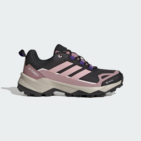 Buty hikingowe Terrex Skychaser AX5 GORE-TEX. Czarne obuwie trekkingowe damskie Adidas. Za 529.00 zł.
