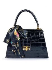 Lia Biassoni Skórzana torebka "Troina" w kolorze czarnym - 22 x 24 x 9 cm rozmiar: onesize. Czarne torebki klasyczne damskie Lia Biassoni, bez wzorów, z materiału, bez dodatków. Za 368.45 zł.