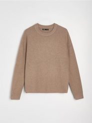 Sweter basic - brązowy. Brązowe swetry klasyczne damskie Sinsay, l, bez wzorów, bez kołnierzyka. Za 59.99 zł.
