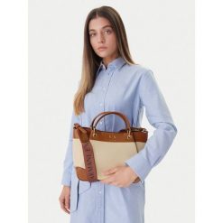 Torebka Armani Exchange. Brązowe torebki klasyczne damskie Armani Exchange, bez wzorów, bez dodatków. Za 759.99 zł.